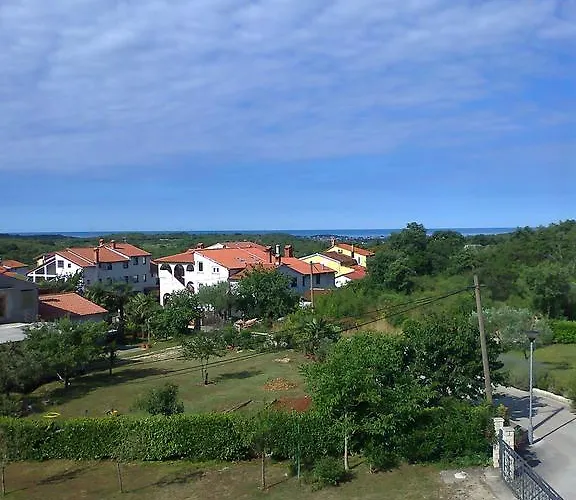 게스트하우스 Dvokrevetna Soba S Posebnim Ulazom Markovic 3*